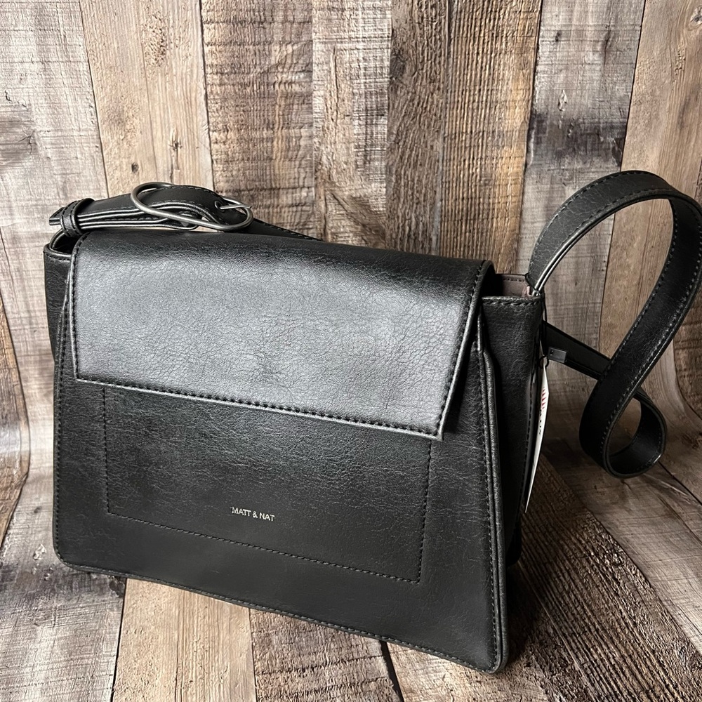 Matt & Nat Black LEIA VEGAN SHOULDER BAG - VINTAGE - Picture 14 of 16